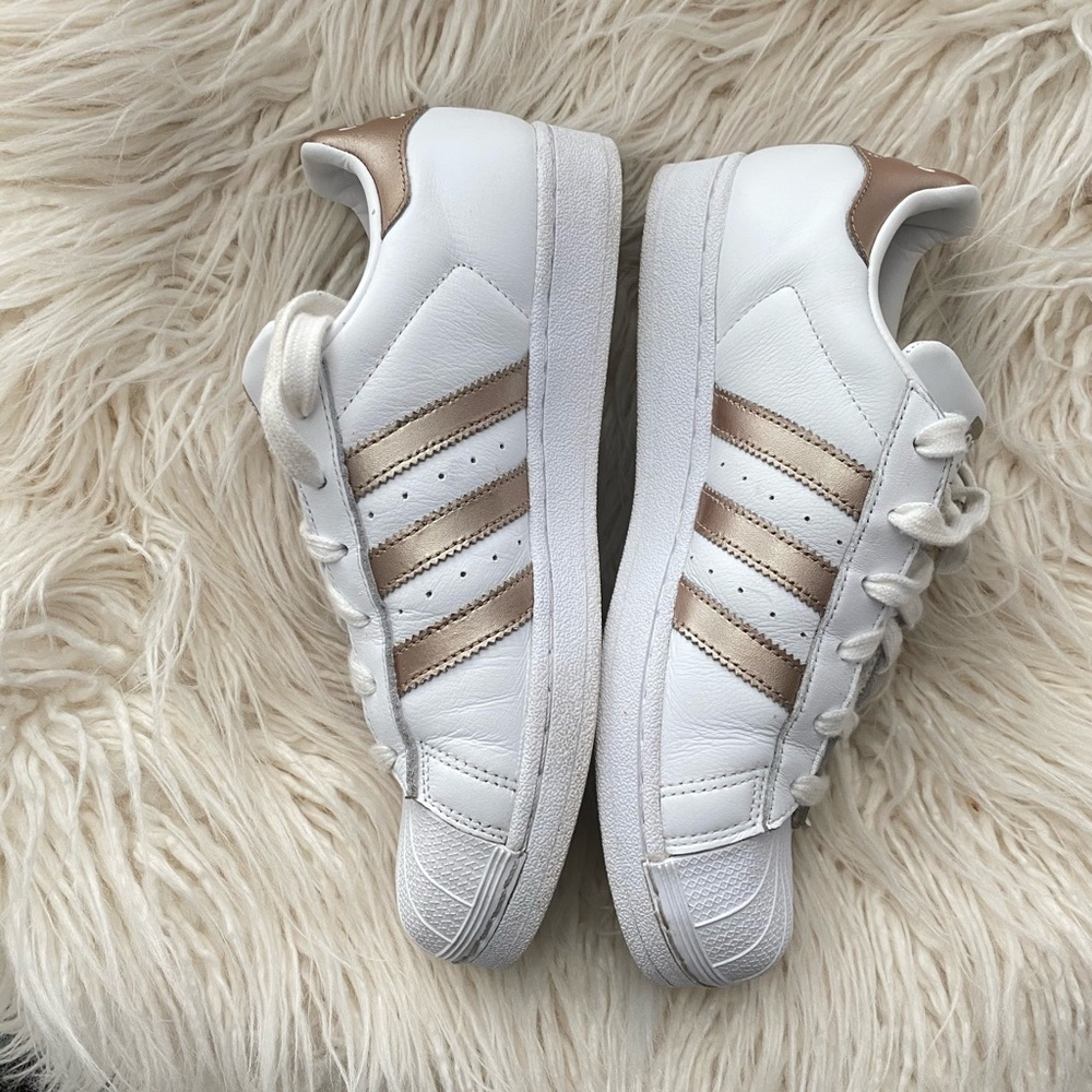 Adidas Superstar